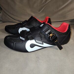 NEW Peloton Cycling shoes, Size 46 (Men's 12)